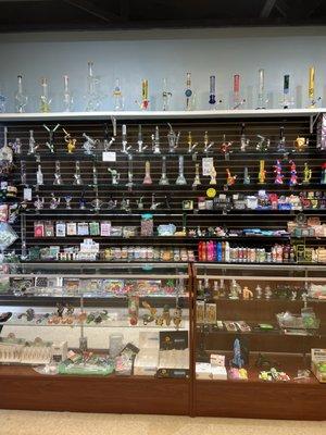 QQ Smoke Shop II