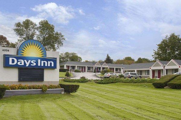 Welcome to the Days Inn Middleton-New Hampton