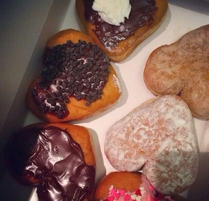 heart doughnuts for valentine's day