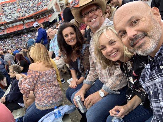 Dr. Gary, Sheri, Margie and Dr. Renny say Go Gators!!!