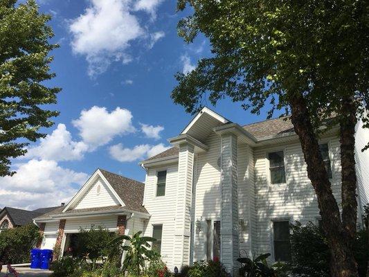 Residential roof job in Papillion, NE.