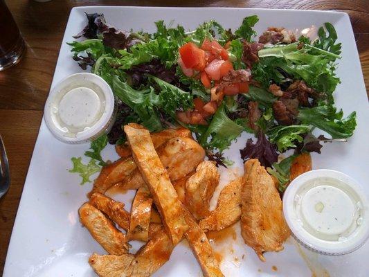 Buffalo Chicken and fresh salad lunch.