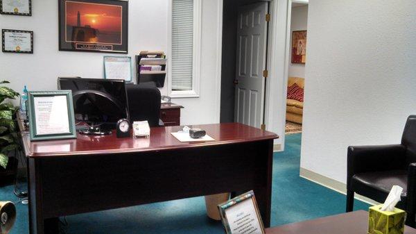 Life Support BI Reception Desk