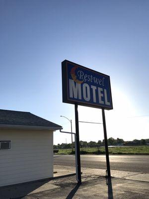 Restwel motel