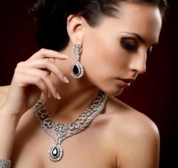 Custom Jewelry Design in Menifee