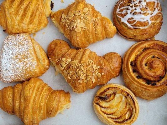 FRESH PASTRIES