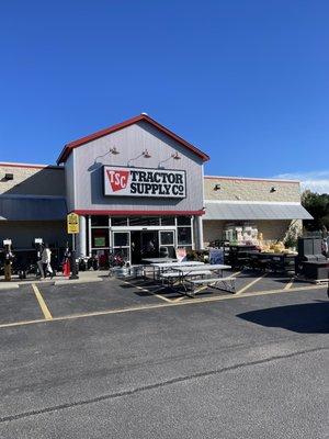 Tractor Supply