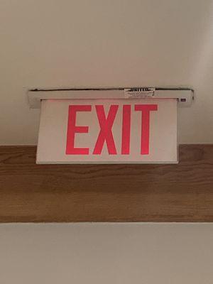 William sonoma exit red and white lantern winter park fl 2:39 pm  September 1 2023