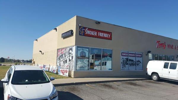 Tom's Smoker Friendly/Smoke Shop 1