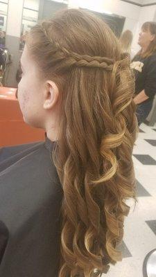 Up-do braided curl style done by Jennifer at point north holiday hair