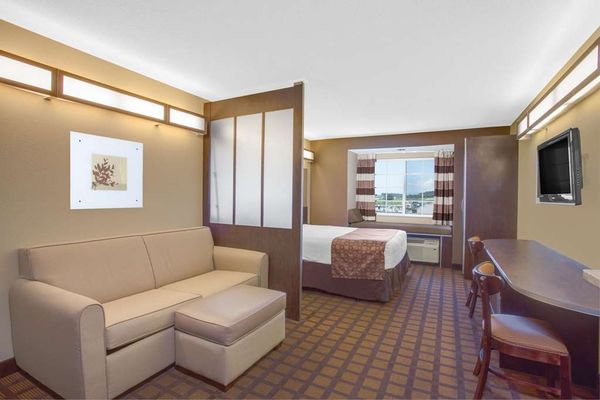 Microtel Inn & Suites By Wyndham Harrisonburg