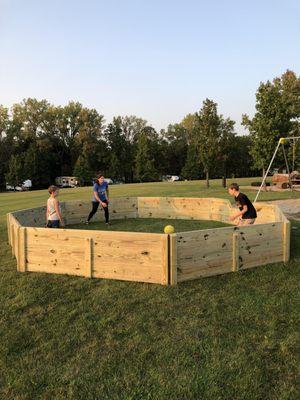 Gaga Pit