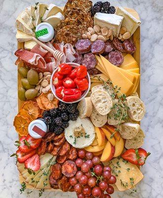 XL Classic Charcuterie board, great for small gatherings of 10+