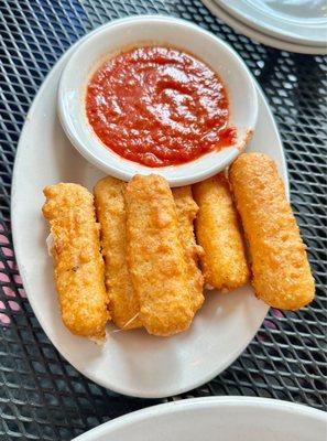 Mozzarella Sticks