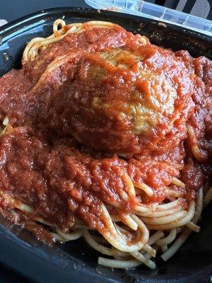 Spaghetti with meatball