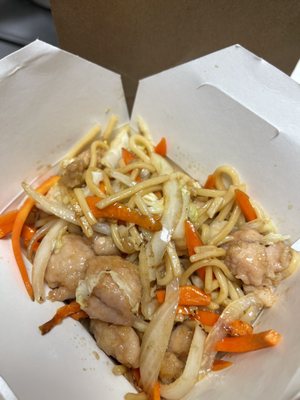 Chicken lo mein