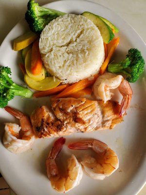 Grilled salmon and shrimp