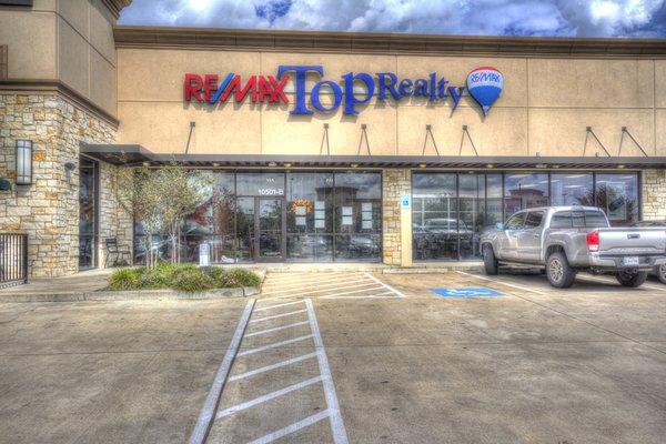 Our newest office in Pearland, TX!