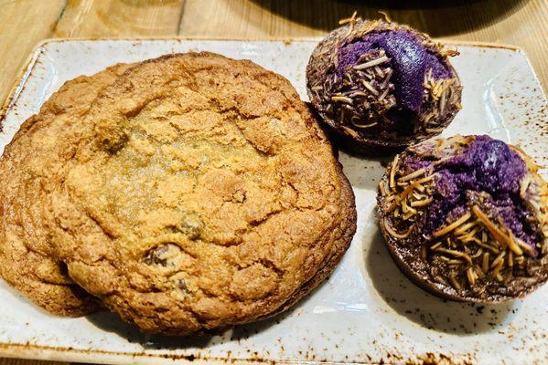 Chocolate chip cookies and Ube Mochi Muffins!