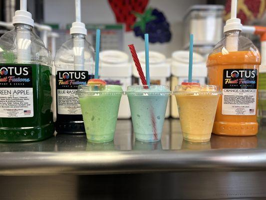 Mango, blue raspberry and green apple fruit fusion lotus blended drinks! Delightful to refresh and stay cool!