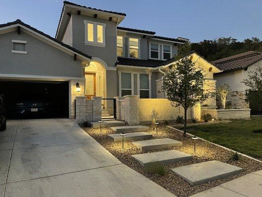 Courtyard/landscaping