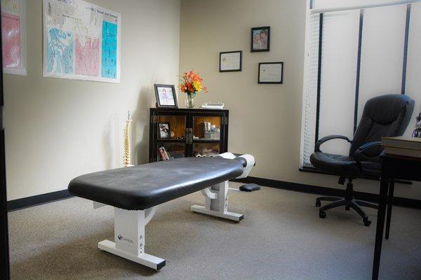 Full-body chiropractic care!