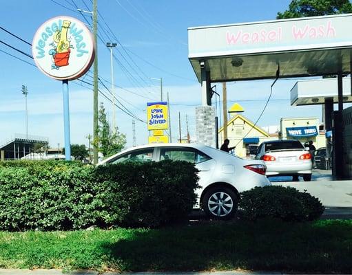 Side view of the car wash.