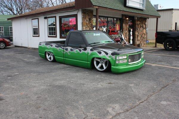 1989 Chevy Silverado customized with hydrolics