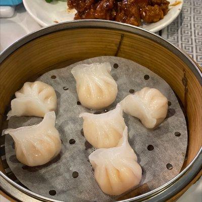 Shrimp dumpling