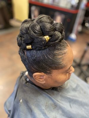 Quick updo