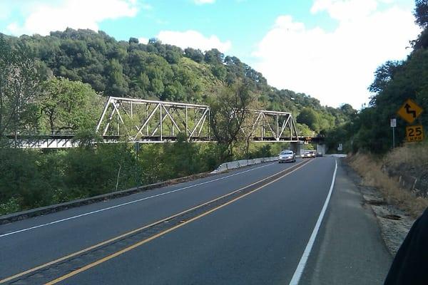 Niles canyon road and bike lane