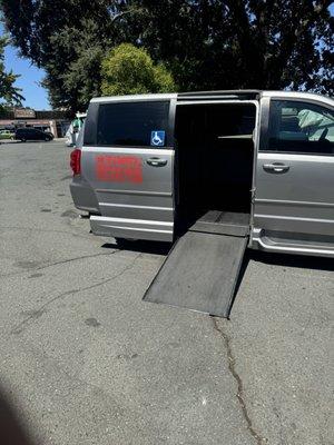 Parking in the middle and leaving ramp down when no one is inside. No one can go in and out of facility for 15 plus mins.