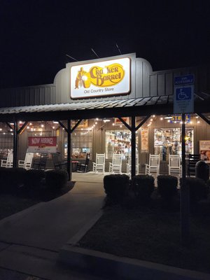 Entrance to the Cracker Barrel restaurant.