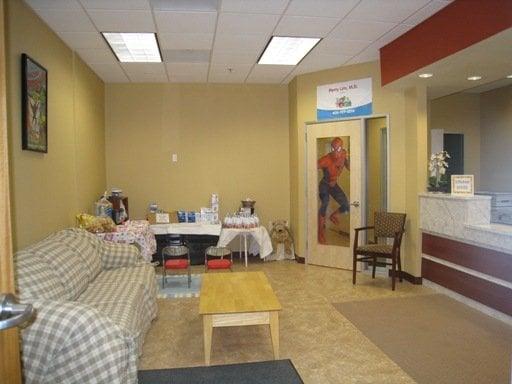 Picture of our large and  kid-friendly waiting room.