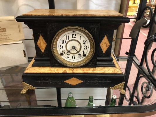 Mantle clock