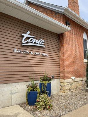 Tonic Salon & Day Spa