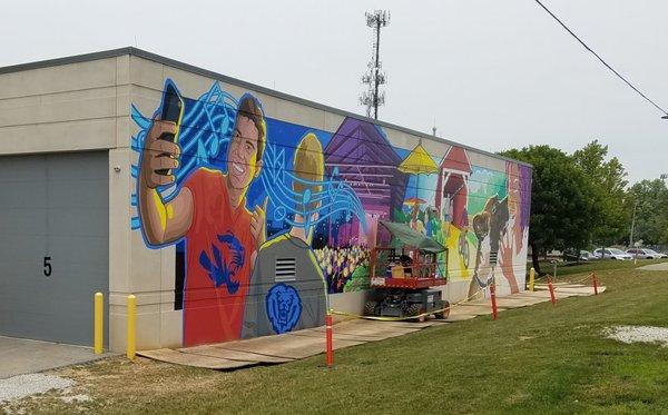 Fishers Blazing the Trail mural (2021 by Becky Hochhalter)