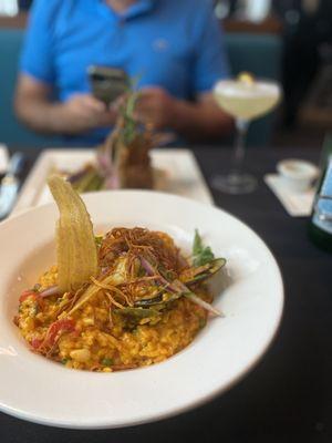 Seafood paella