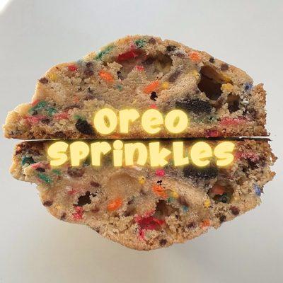 Our Oreo Sprinkles 5 oz cookie