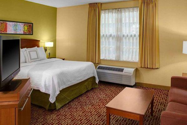 Hawthorn Extended Stay by Wyndham Cincinnati NE/Mason