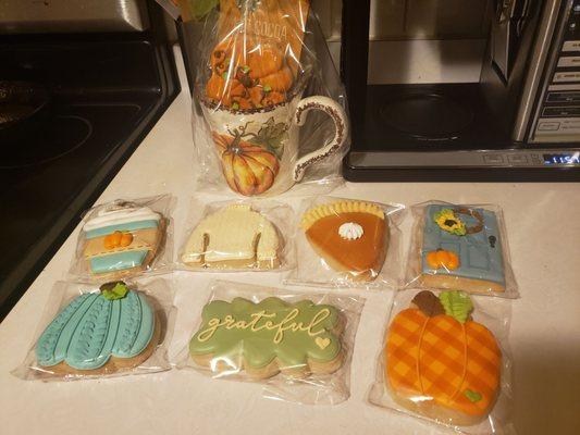 Man oh man, variety of decorated cookies for fall.