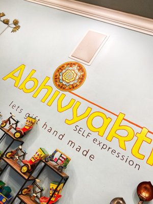 Abhivyaktii The Handicraft Store