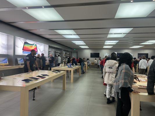 Apple Store