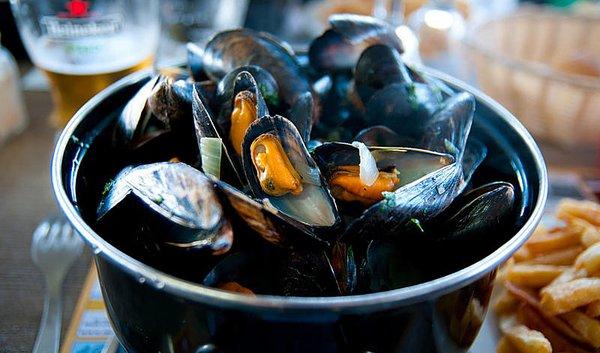 Bucket of our steamed mussels!