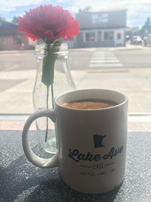 Lake Ave. from within Lake Ave. Cafe