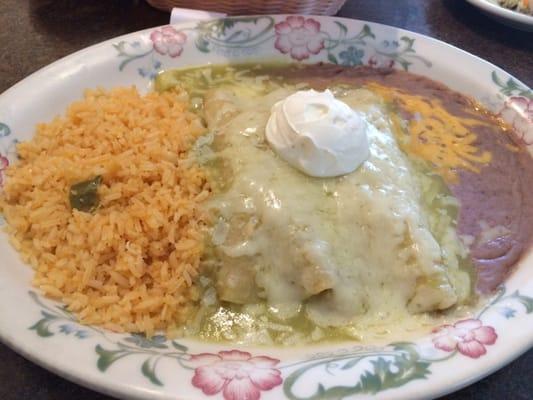 Cheese enchiladas - lunch portion