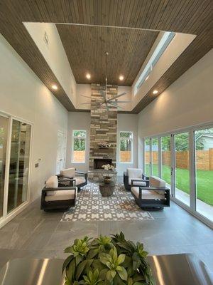 Indoor outdoor room