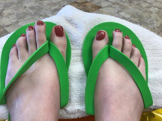 Regular pedicure, took about 20mins.