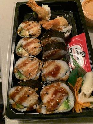 Shrimp tempura roll