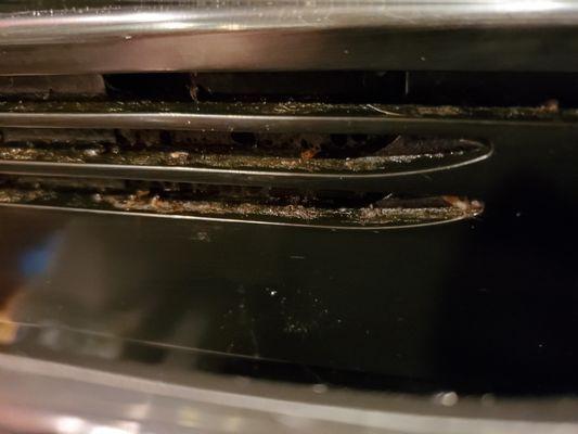 This the front of the oven that wasn't cleaned.